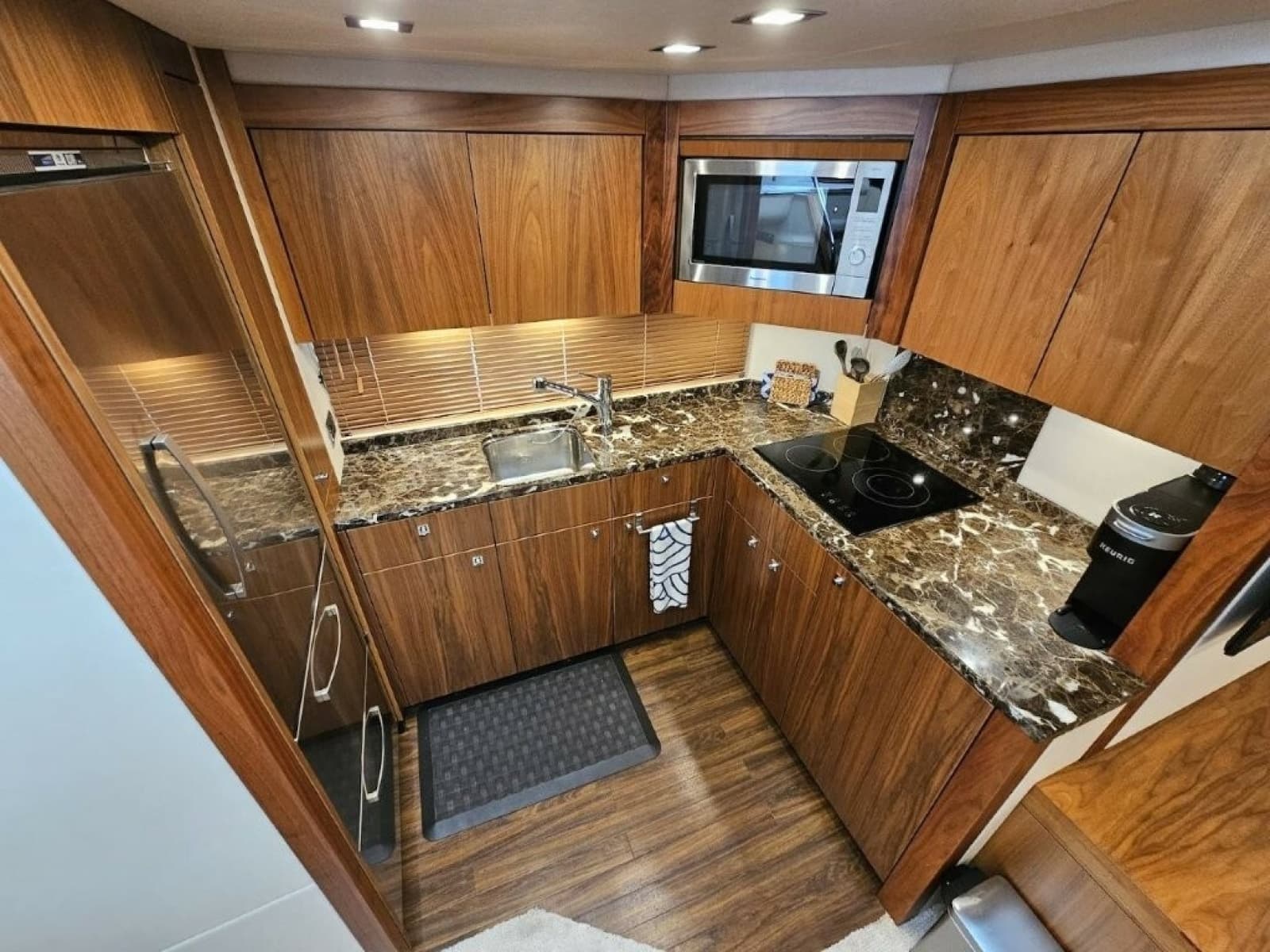 2014 Sunseeker 60 Predator - Photo 30
