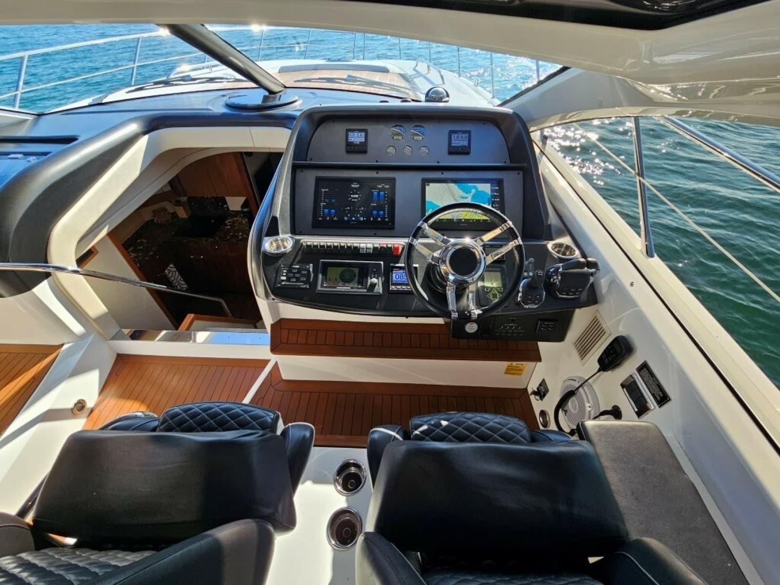 2014 Sunseeker 60 Predator - Photo 29