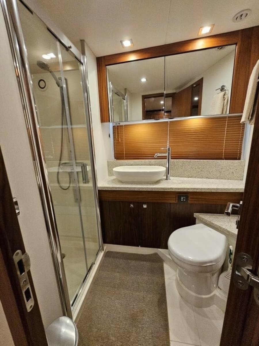 2014 Sunseeker 60 Predator - Photo 38