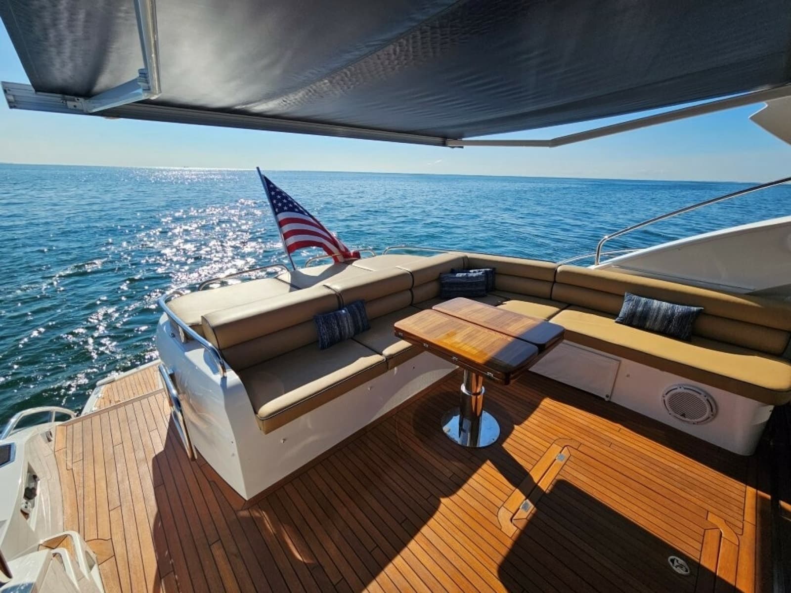 2014 Sunseeker 60 Predator - Photo 21