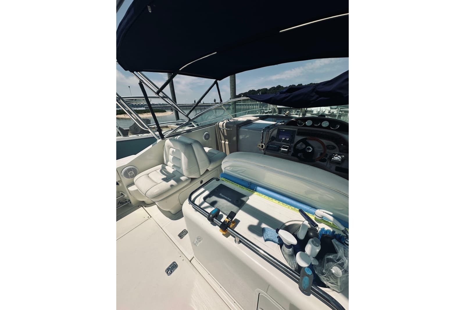 2005 Sea Ray 29 Amberjack - Photo 15
