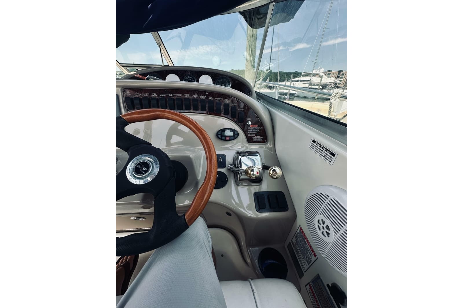 2005 Sea Ray 29 Amberjack - Photo 19