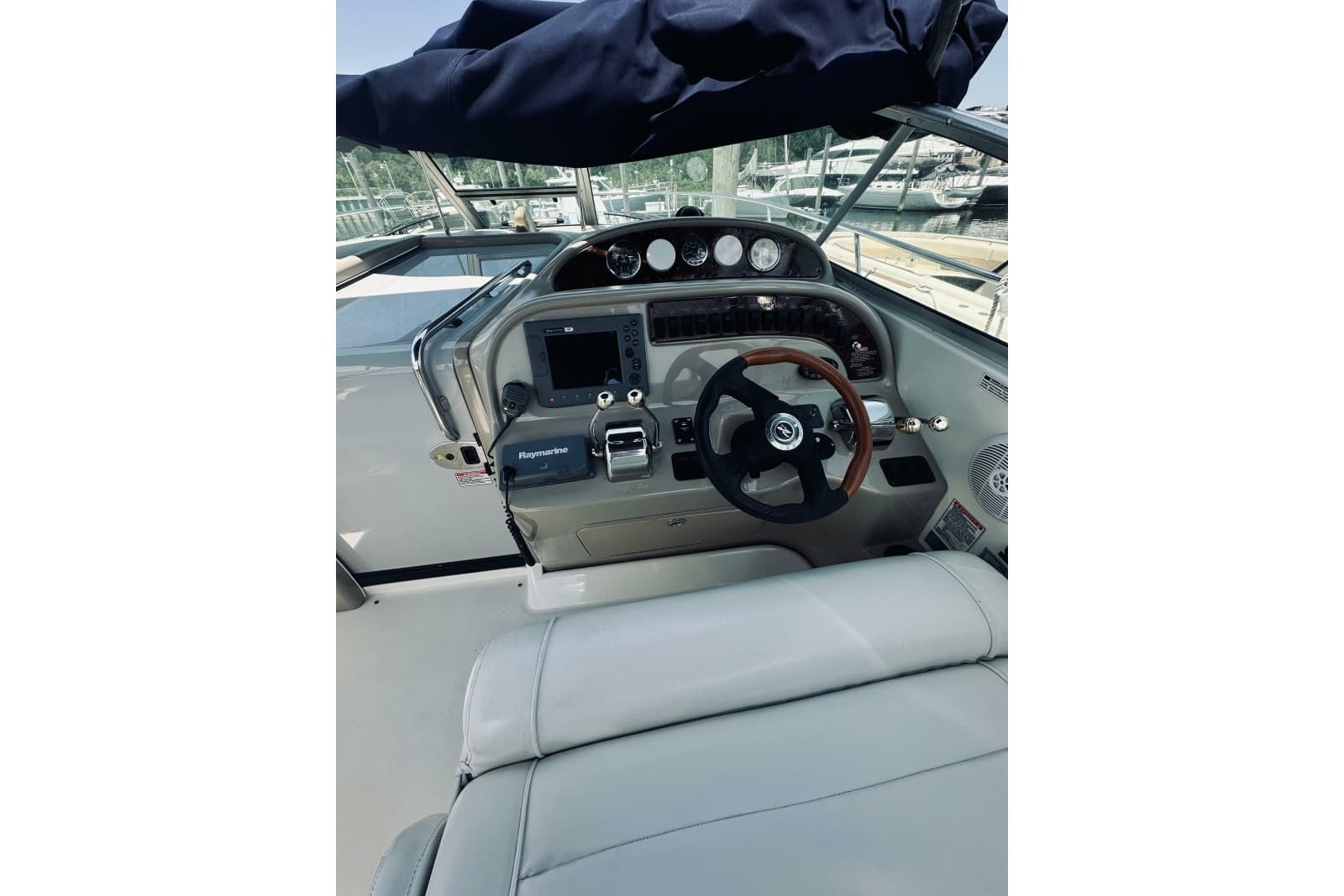 2005 Sea Ray 29 Amberjack - Photo 17