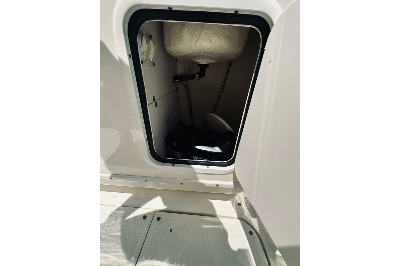2005 Sea Ray 29 Amberjack - Photo 26
