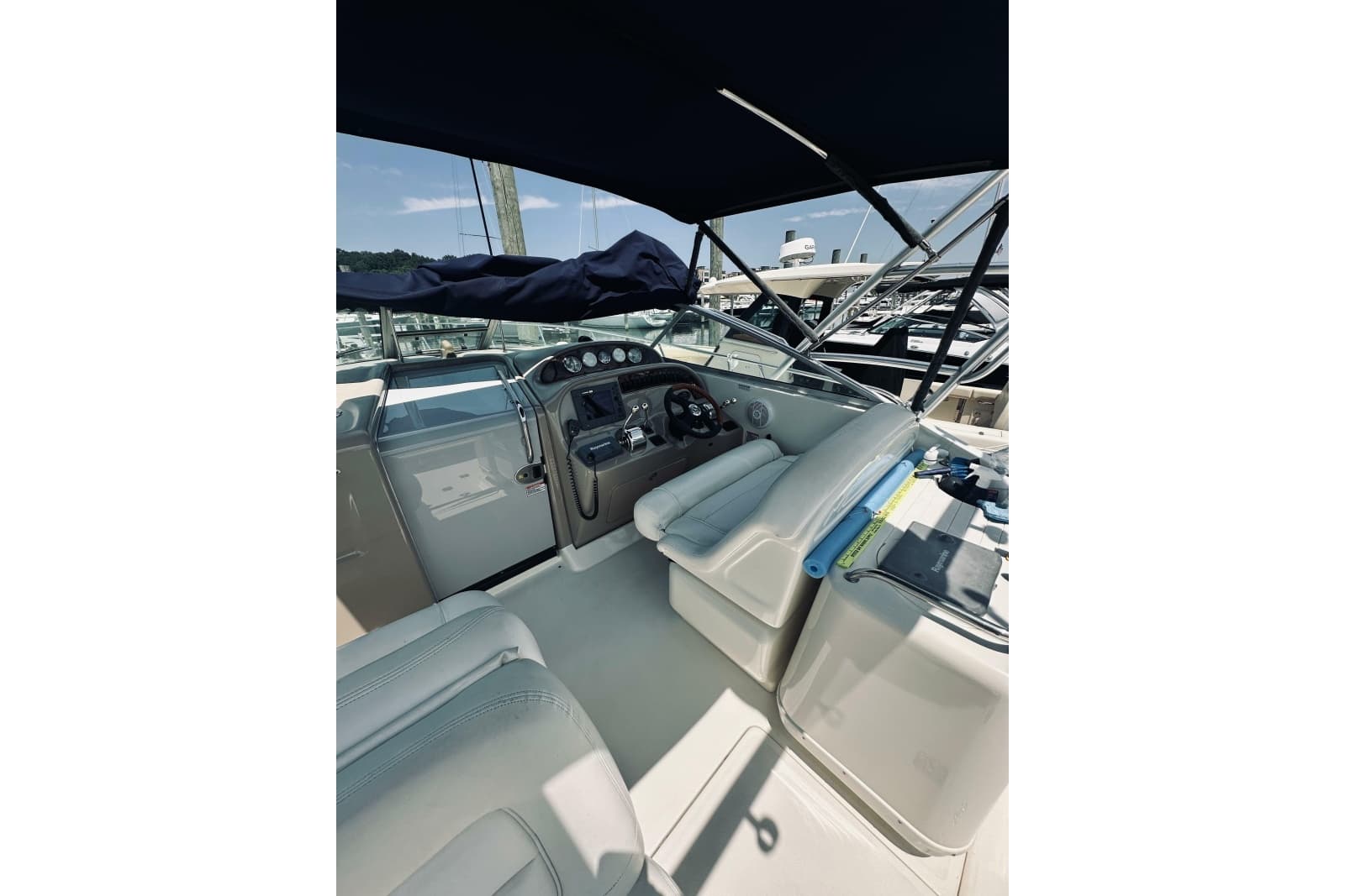 2005 Sea Ray 29 Amberjack - Photo 16