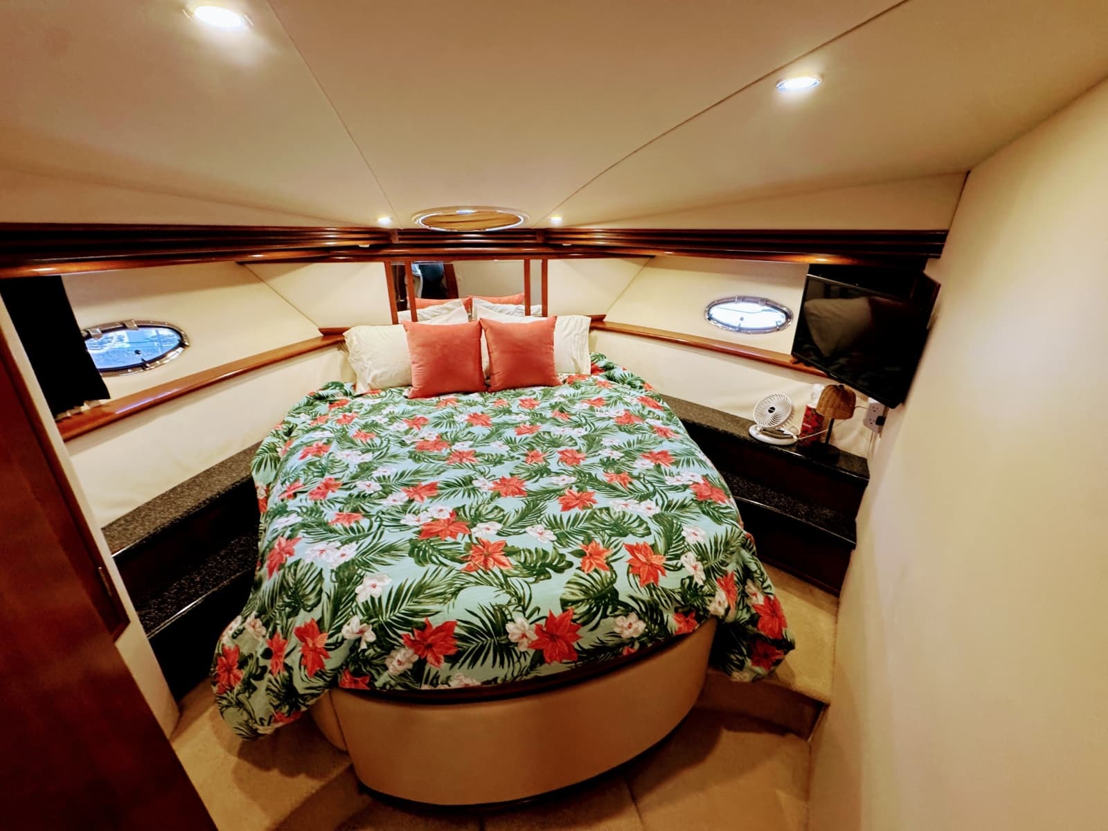 1999 Carver 450 Voyager Pilothouse - Photo 59