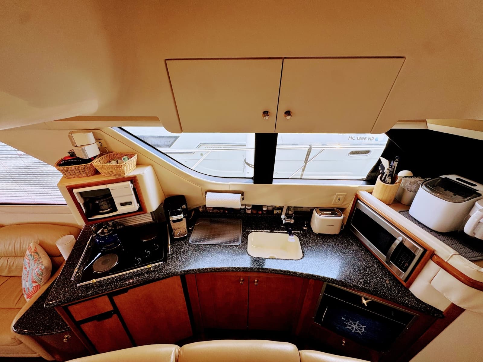 1999 Carver 450 Voyager Pilothouse - Photo 54