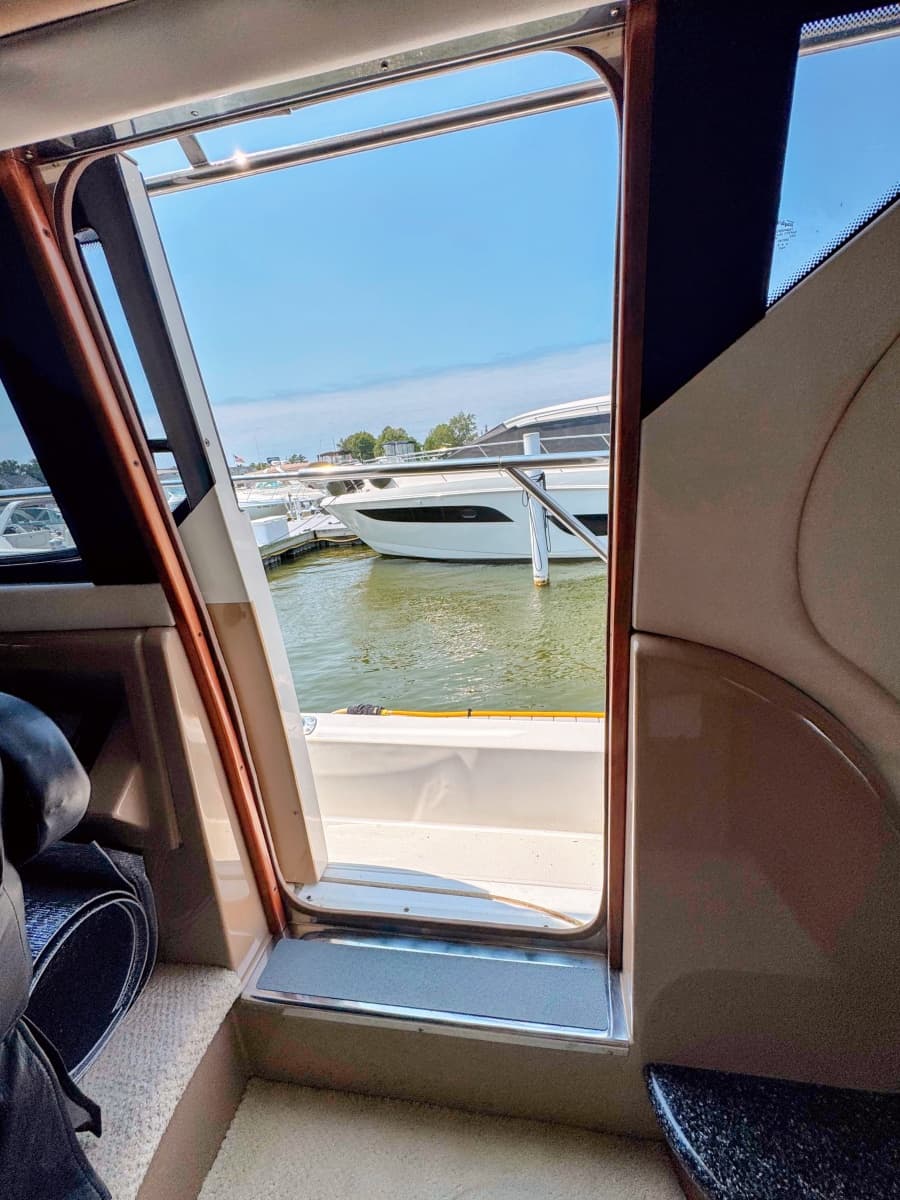 1999 Carver 450 Voyager Pilothouse - Photo 24