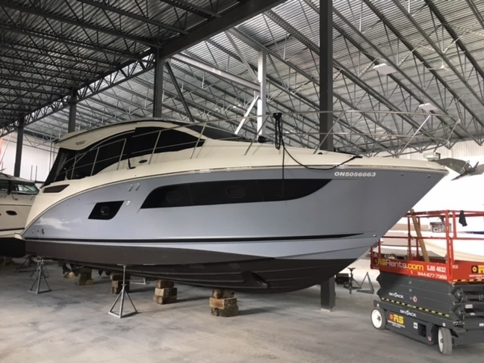 2016 Sea Ray 400 coupe - Photo 2