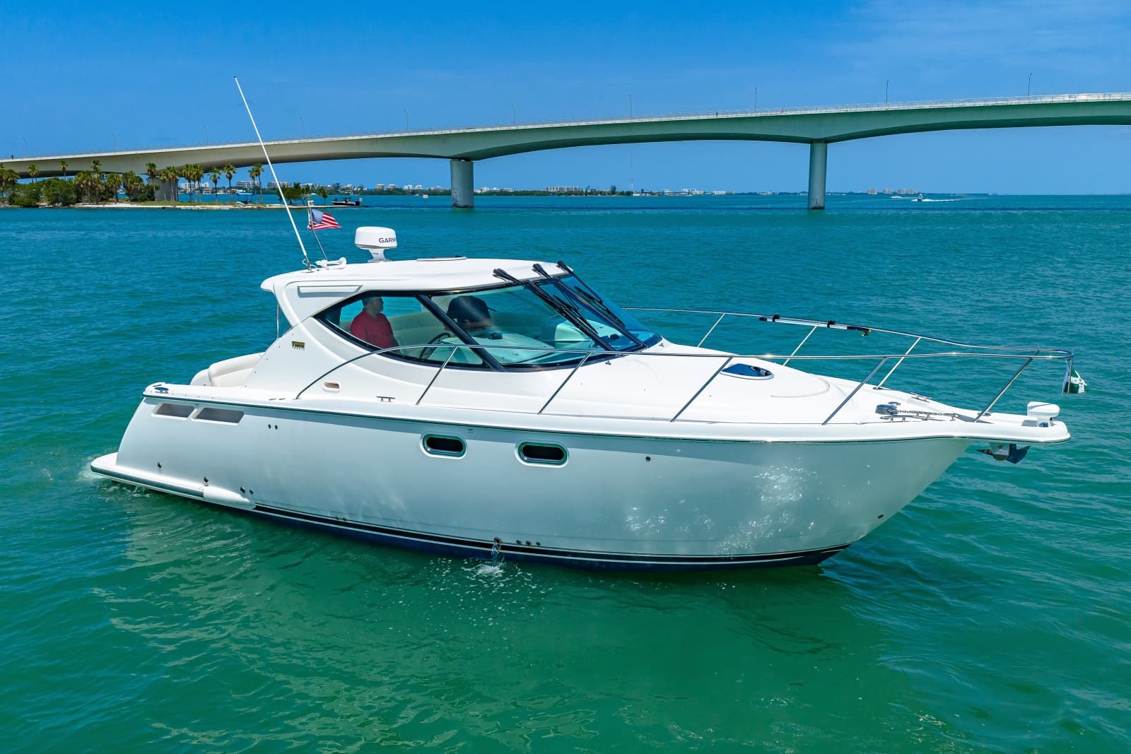 2011 Tiara Yachts 3500 Sivran LE - Photo 10