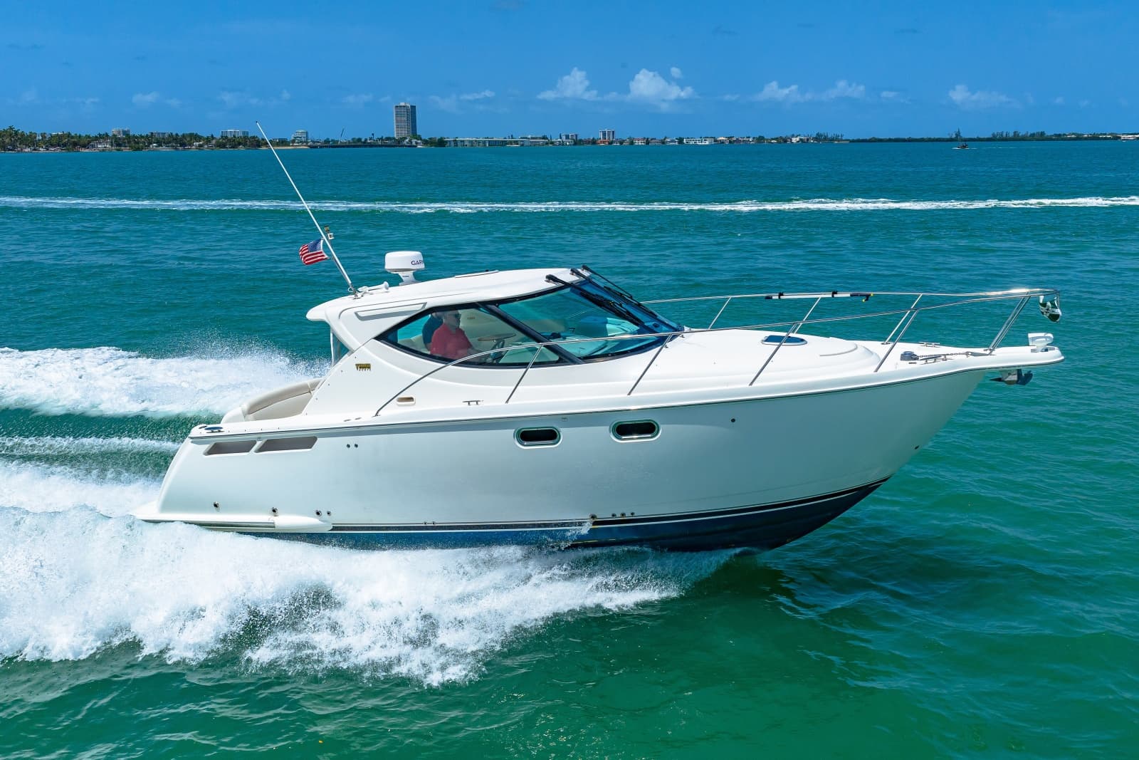 2011 Tiara Yachts 3500 Sivran LE - Photo 22