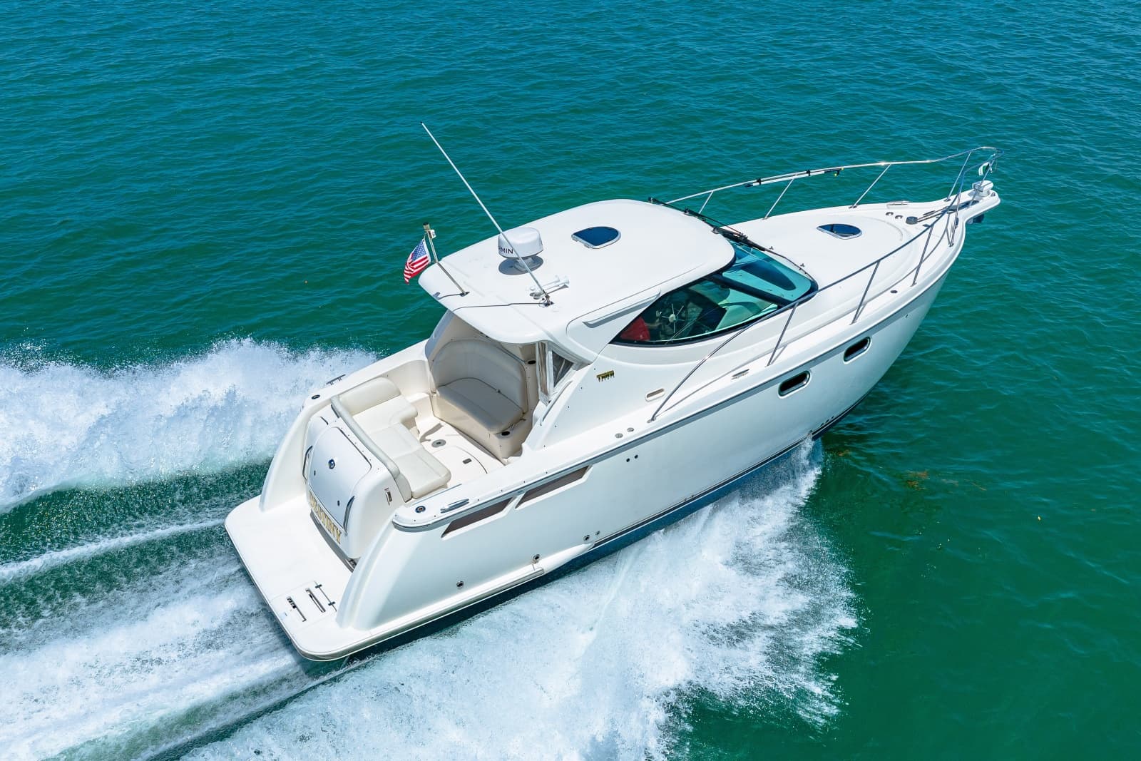 2011 Tiara Yachts 3500 Sivran LE - Photo 26