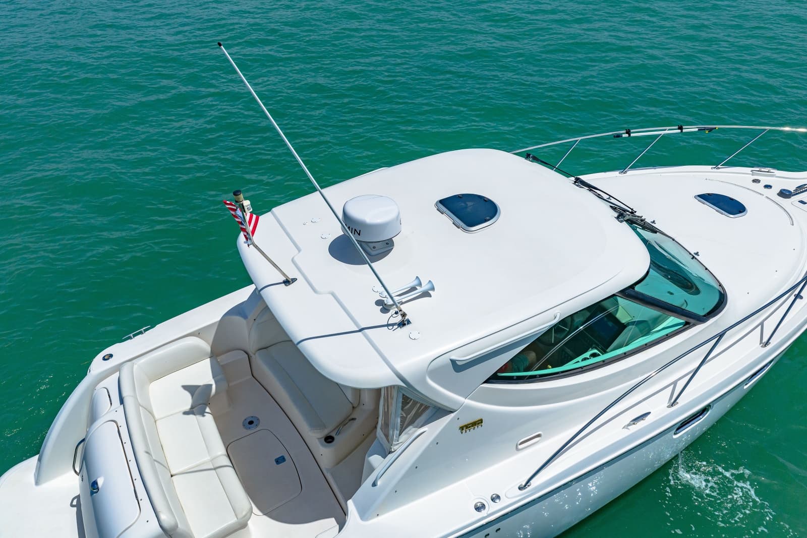 2011 Tiara Yachts 3500 Sivran LE - Photo 14