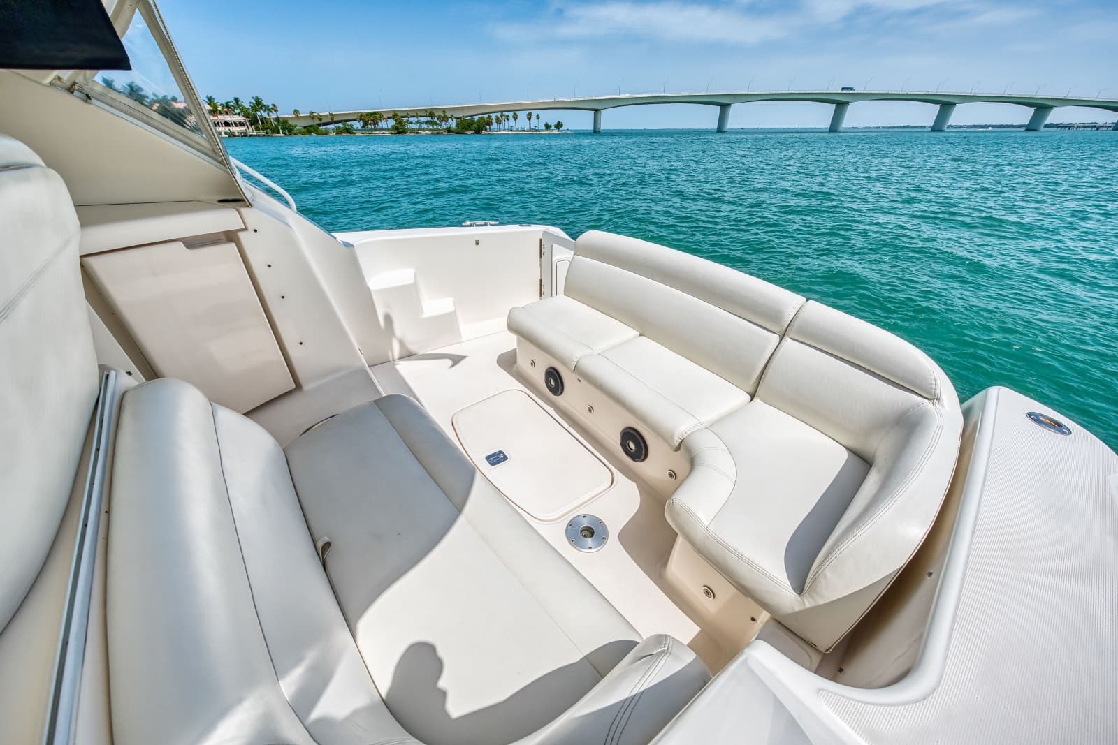 2011 Tiara Yachts 3500 Sivran LE - Photo 47