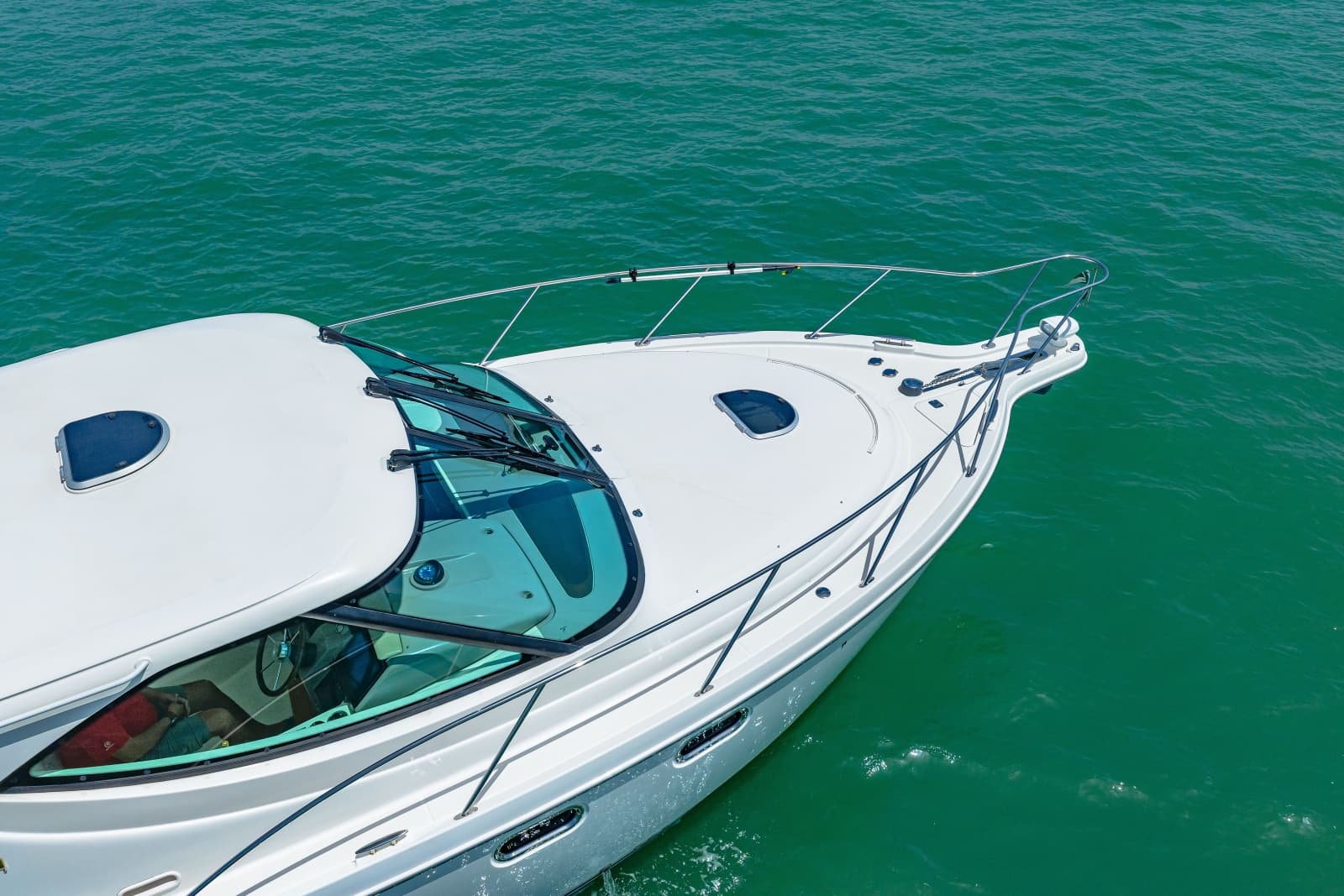2011 Tiara Yachts 3500 Sivran LE - Photo 13