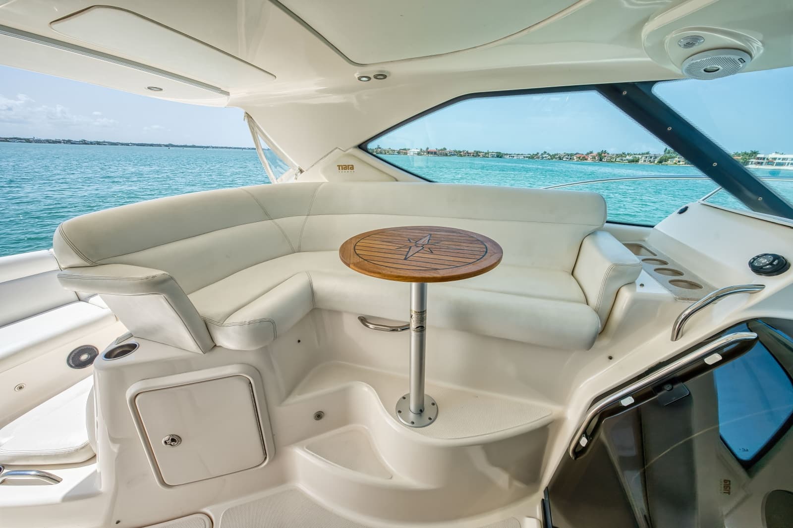 2011 Tiara Yachts 3500 Sivran LE - Photo 54