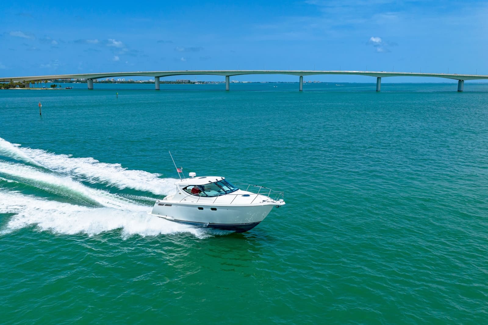 2011 Tiara Yachts 3500 Sivran LE - Photo 39