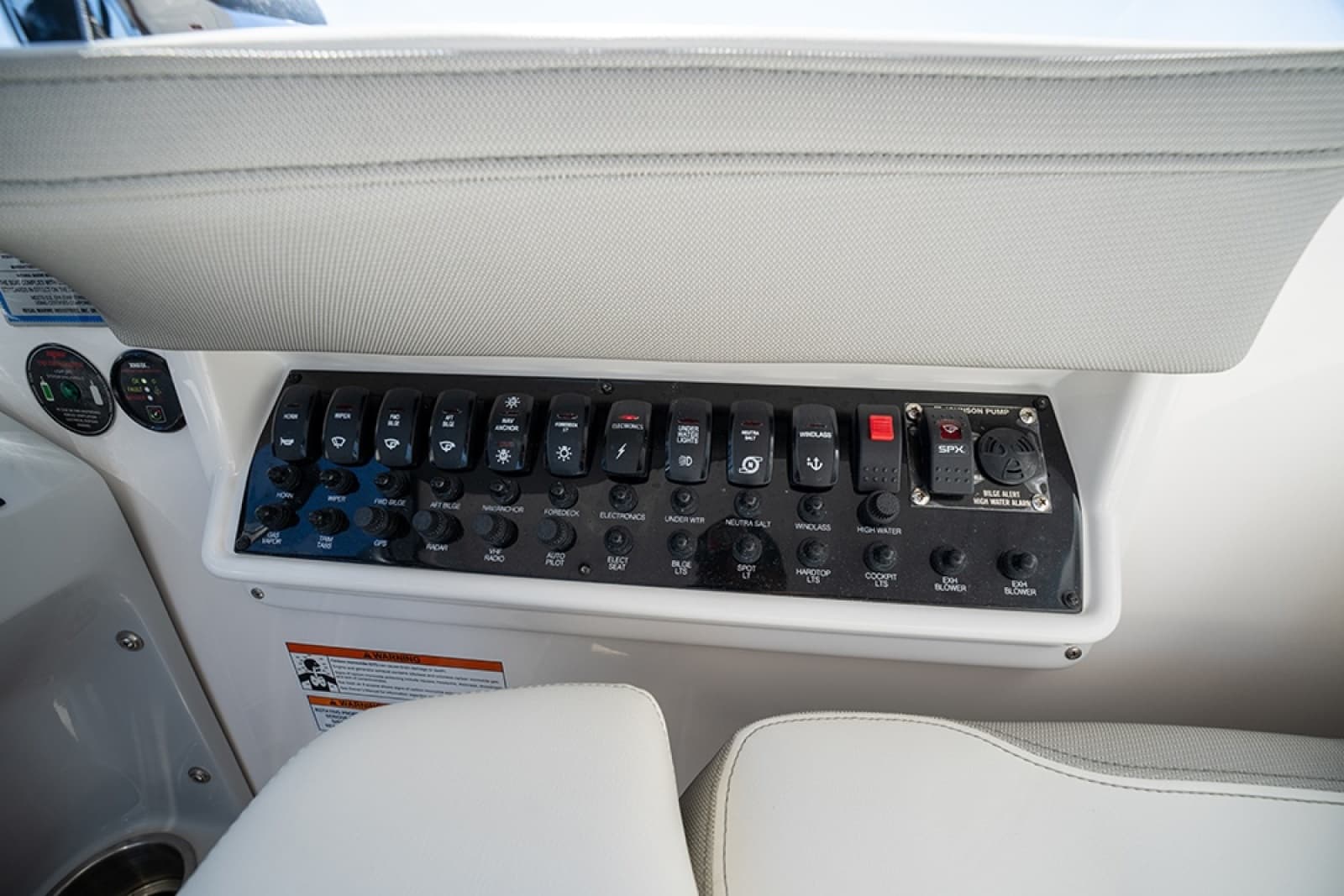 2019 Regal 35 Sport Coupe - Photo 54