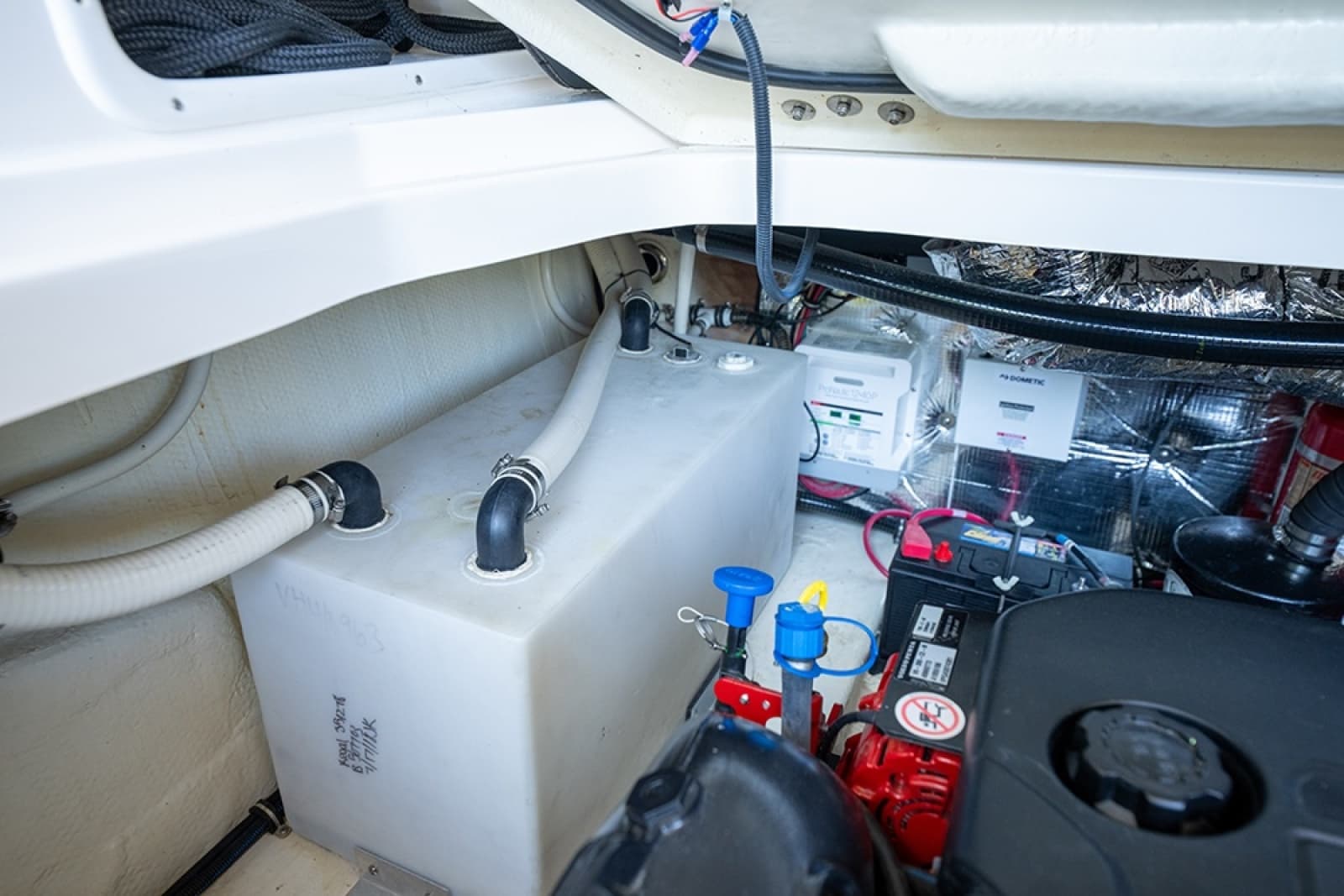2019 Regal 35 Sport Coupe - Photo 44
