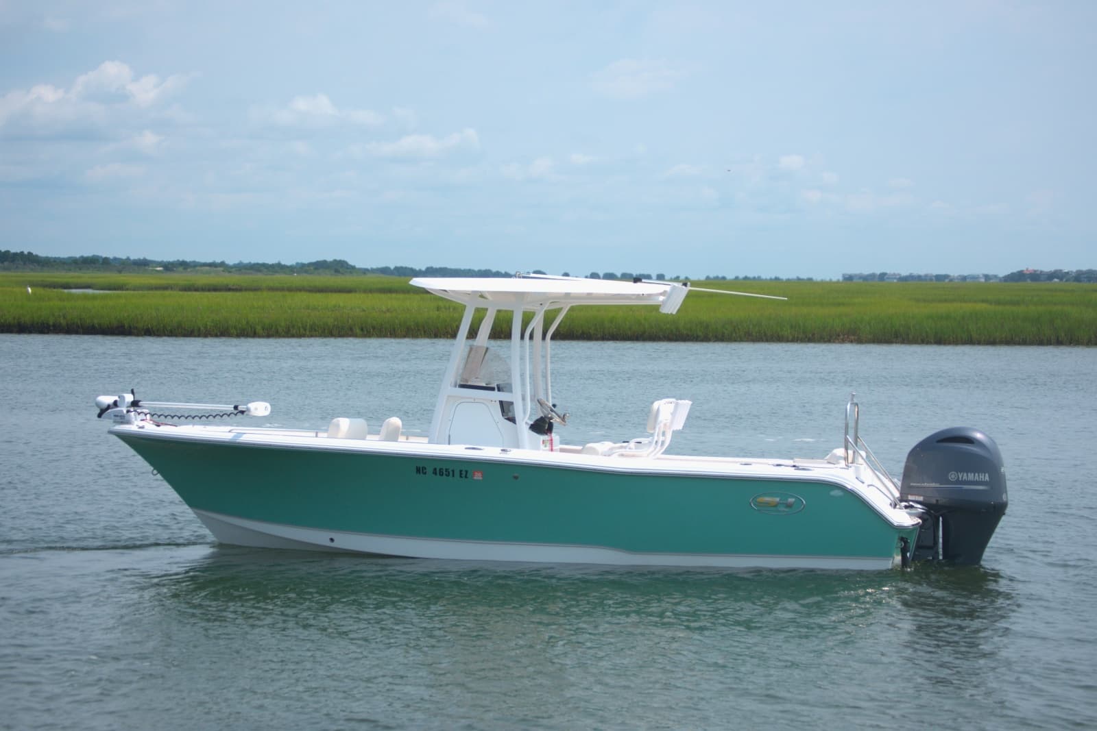 2023 Sea Hunt Ultra 234 - Photo 3