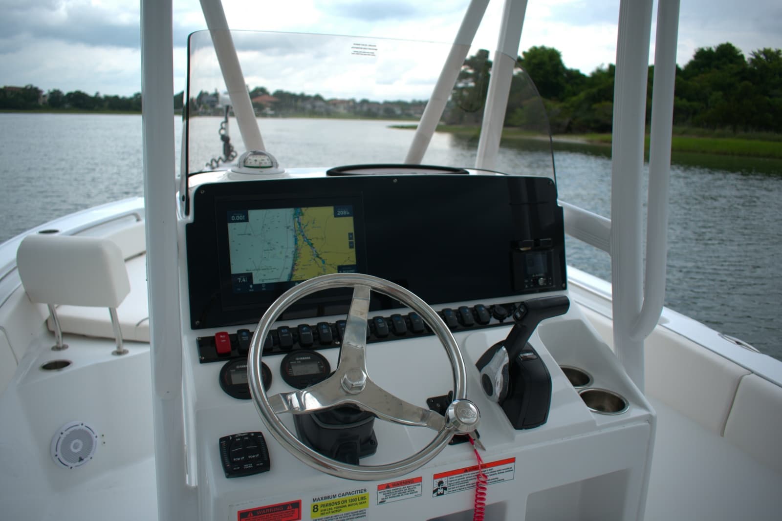 2023 Sea Hunt Ultra 234 - Photo 11