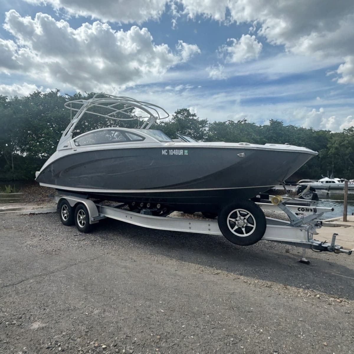 2021 Yamaha Boats 275SE - Photo 1