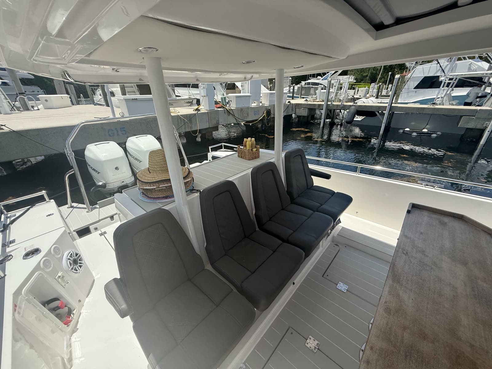 2017 Axopar 37 Sun-Top - Photo 16