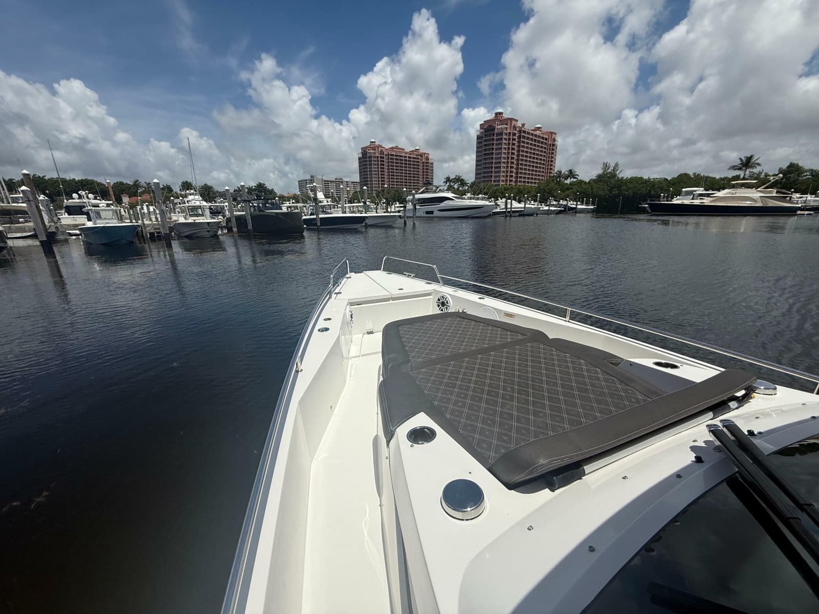 2017 Axopar 37 Sun-Top - Photo 25