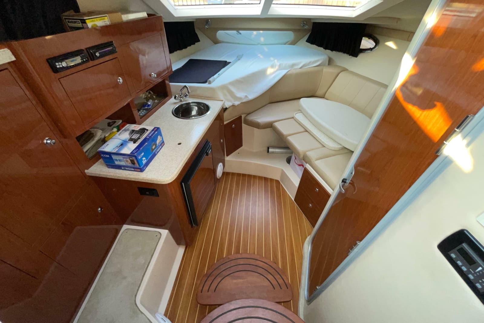 2008 Regal 3060 Window Express - Photo 23