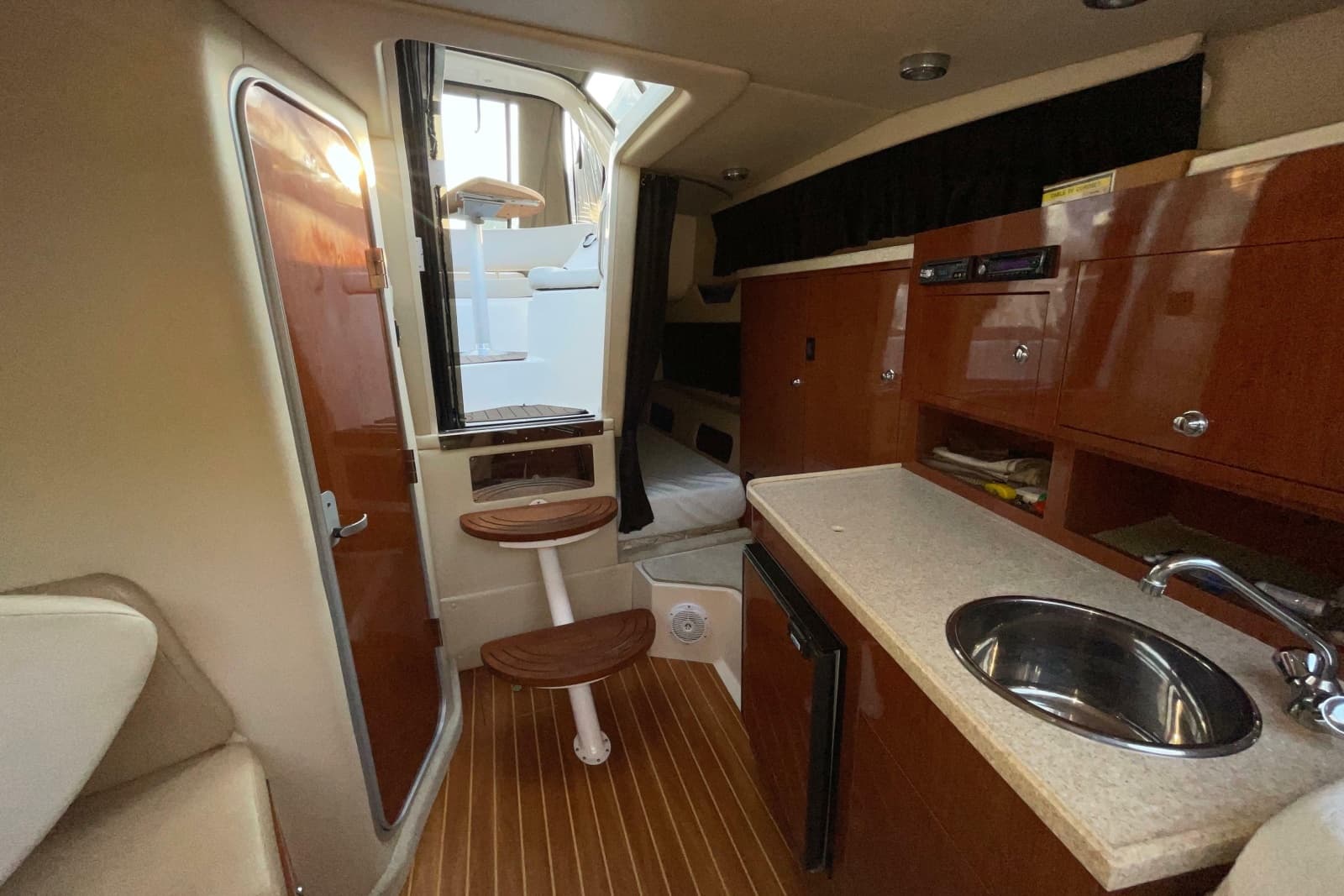 2008 Regal 3060 Window Express - Photo 29