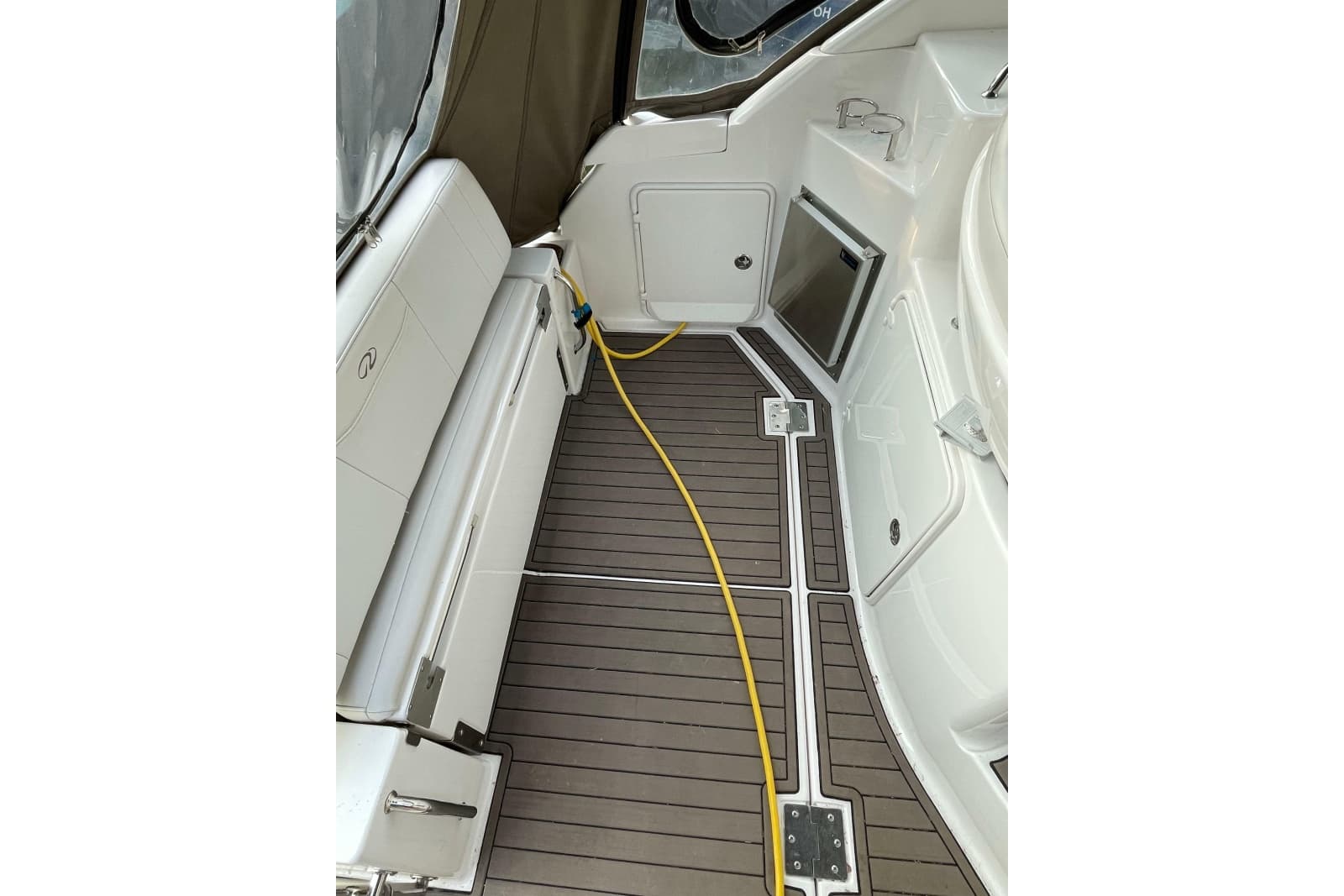 2008 Regal 3060 Window Express - Photo 6