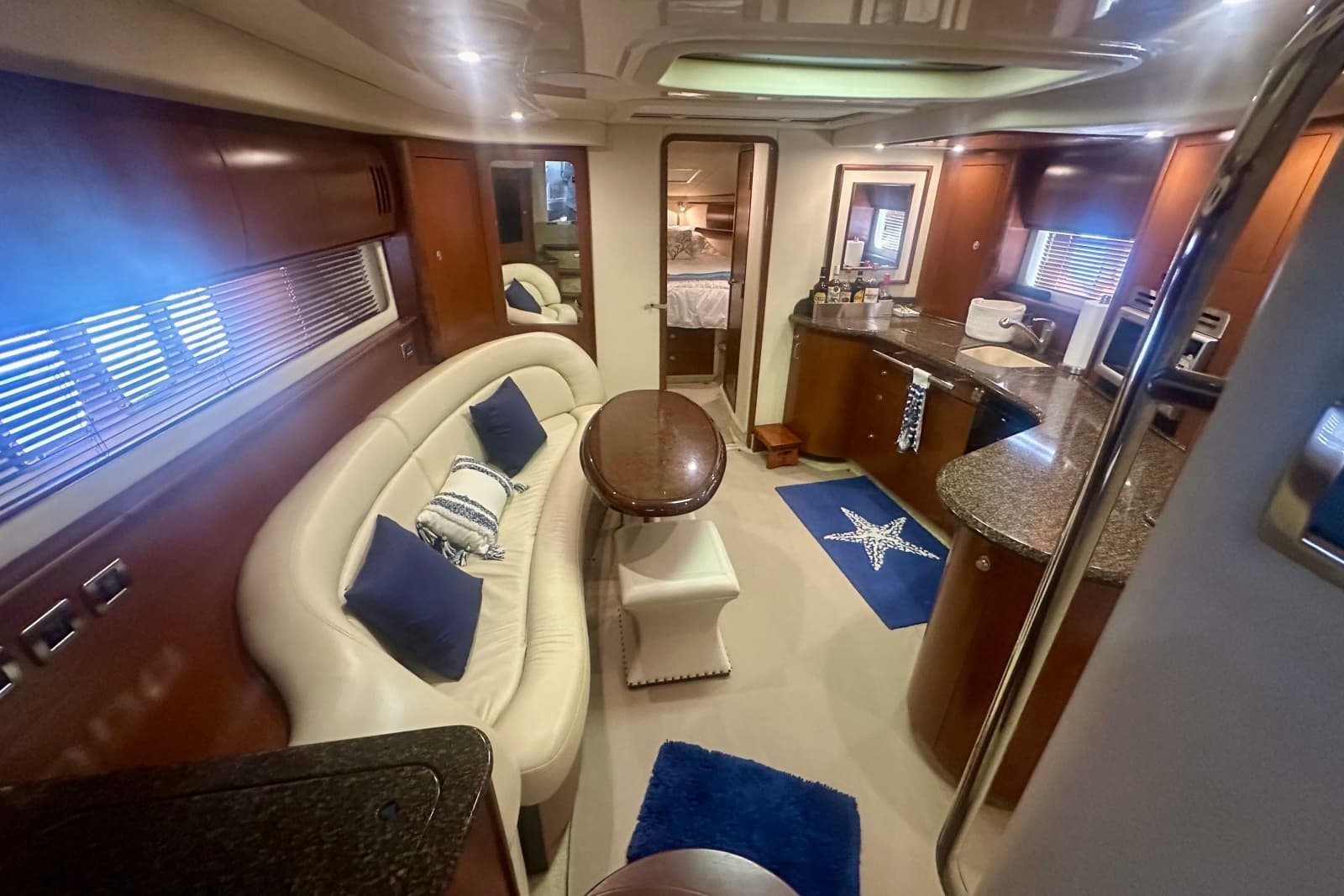 2007 Sea Ray 44 Sundancer - Photo 22