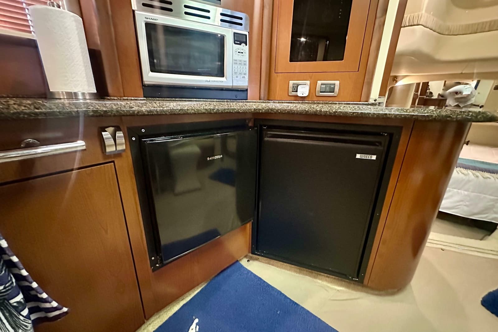 2007 Sea Ray 44 Sundancer - Photo 30
