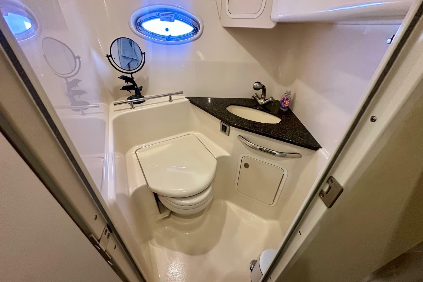 2007 Sea Ray 44 Sundancer - Photo 33