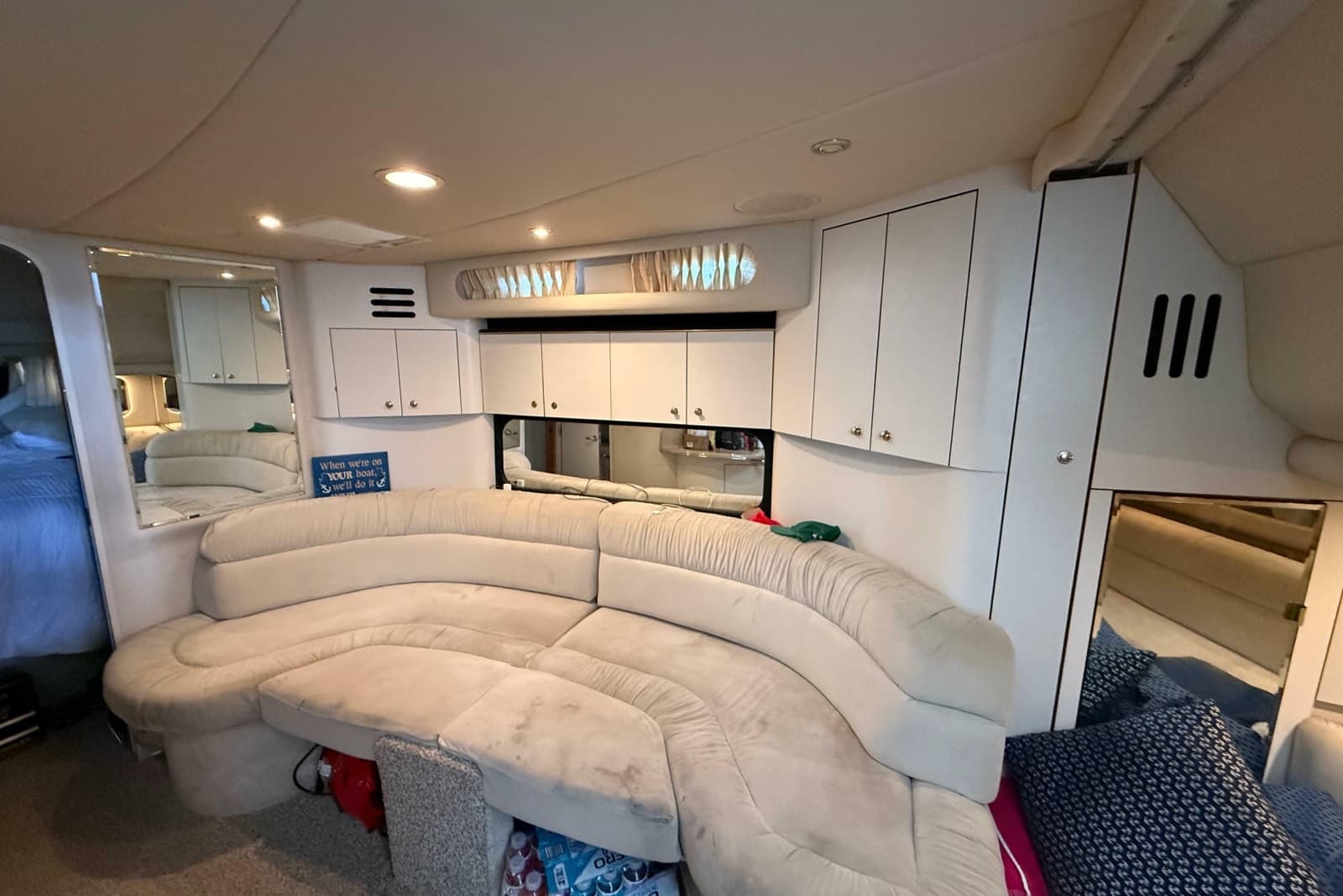 1999 Sea Ray 380 Sundancer - Photo 12