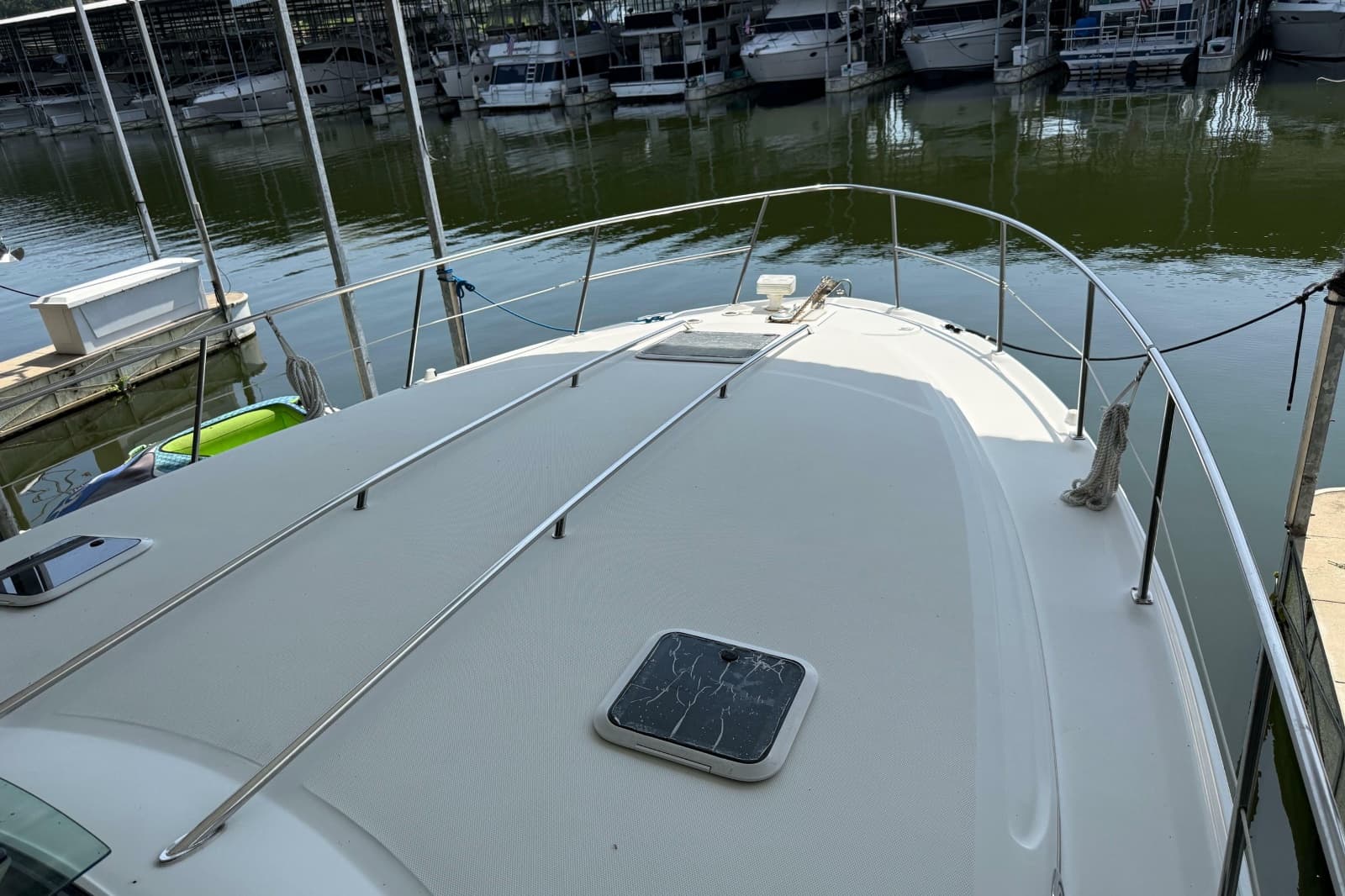 1999 Sea Ray 380 Sundancer - Photo 10