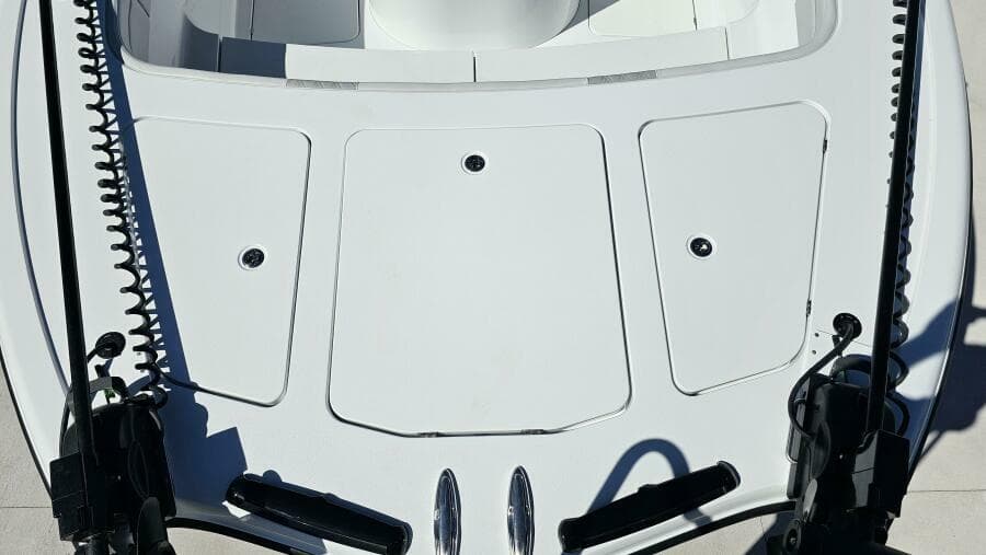 2025 Costa Custom 34SV - Photo 12