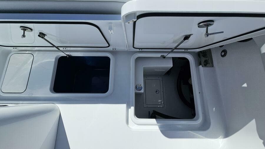 2025 Costa Custom 34SV - Photo 54
