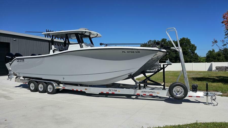 2025 Costa Custom 34SV - Photo 7