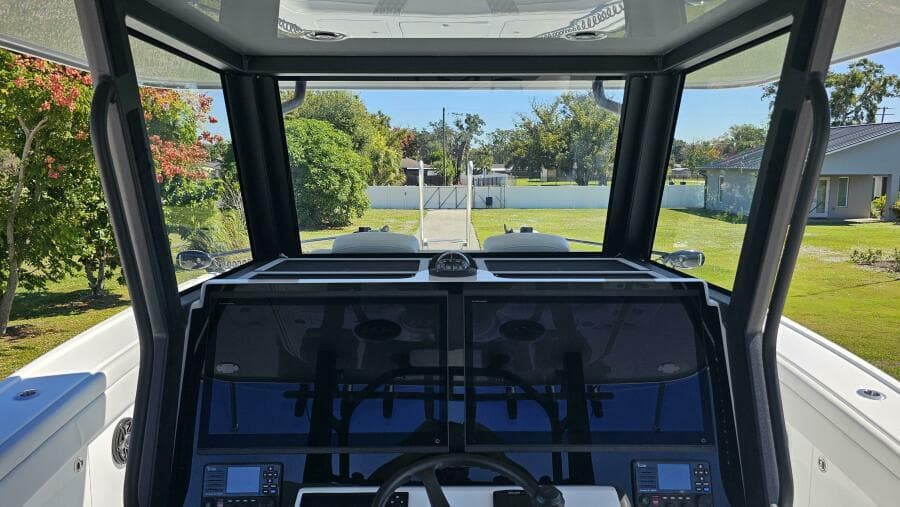 2025 Costa Custom 34SV - Photo 28