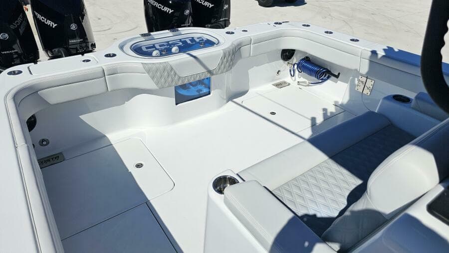 2025 Costa Custom 34SV - Photo 40