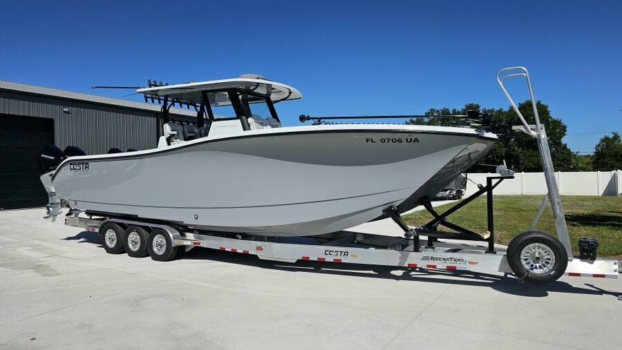 2025 Costa Custom 34SV - Photo 6