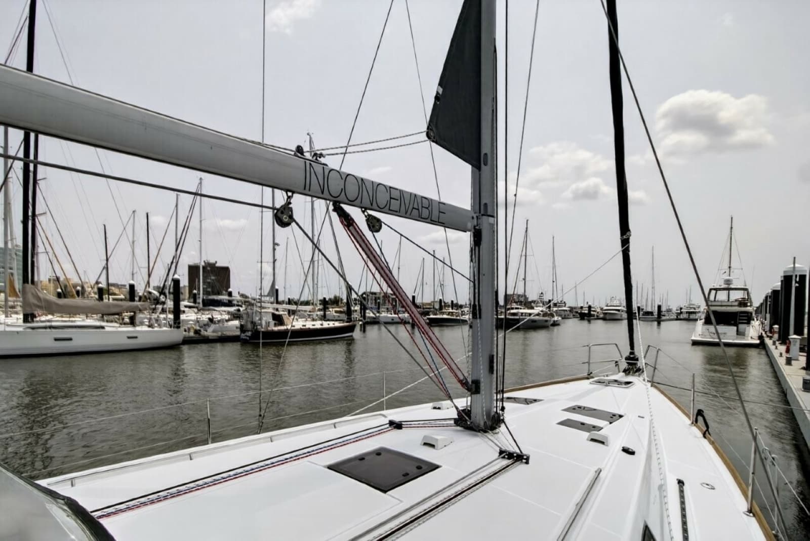 2013 Beneteau Oceanis 45 - Photo 14