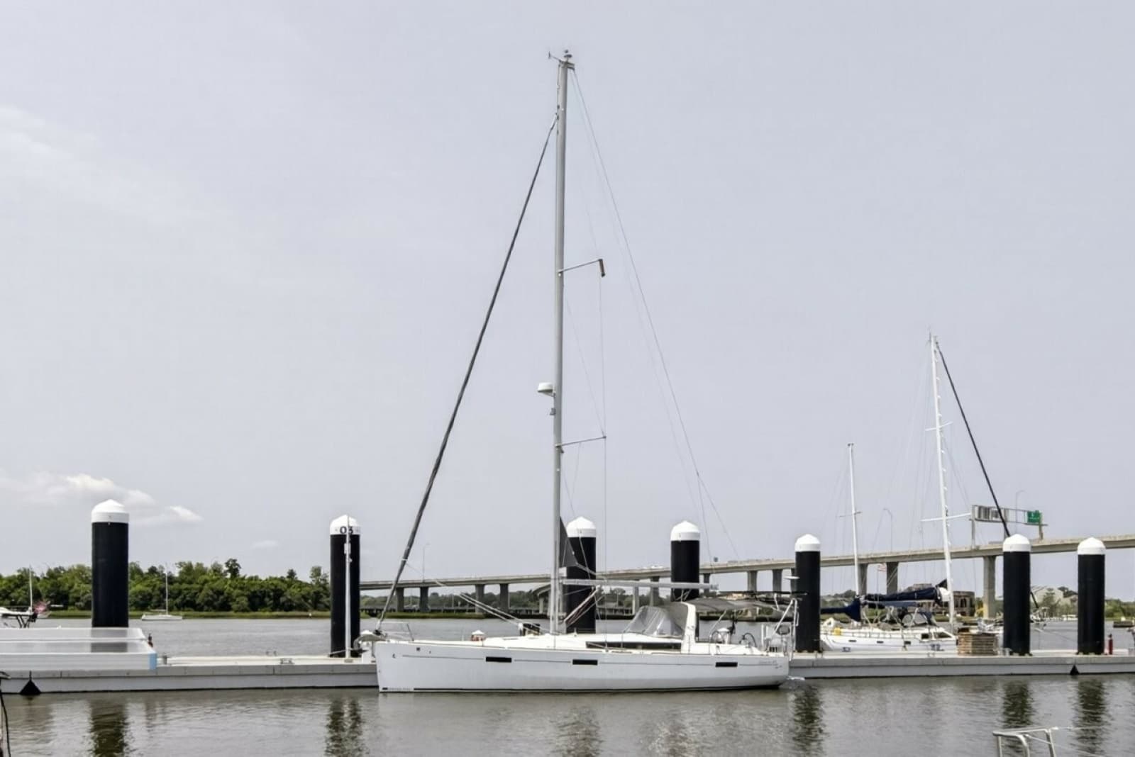 2013 Beneteau Oceanis 45 - Photo 3