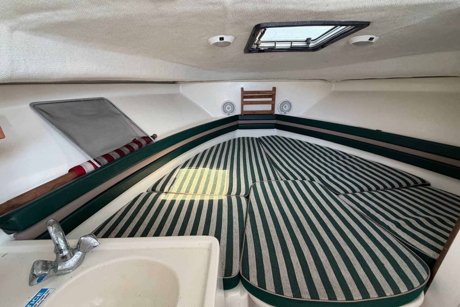 1998 Pursuit 2860 Denali - Photo 10