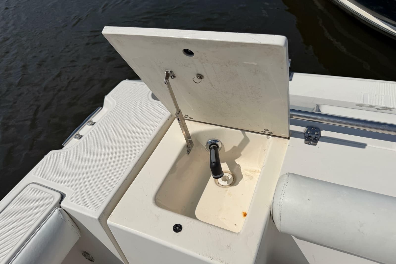 1998 Pursuit 2860 Denali - Photo 14