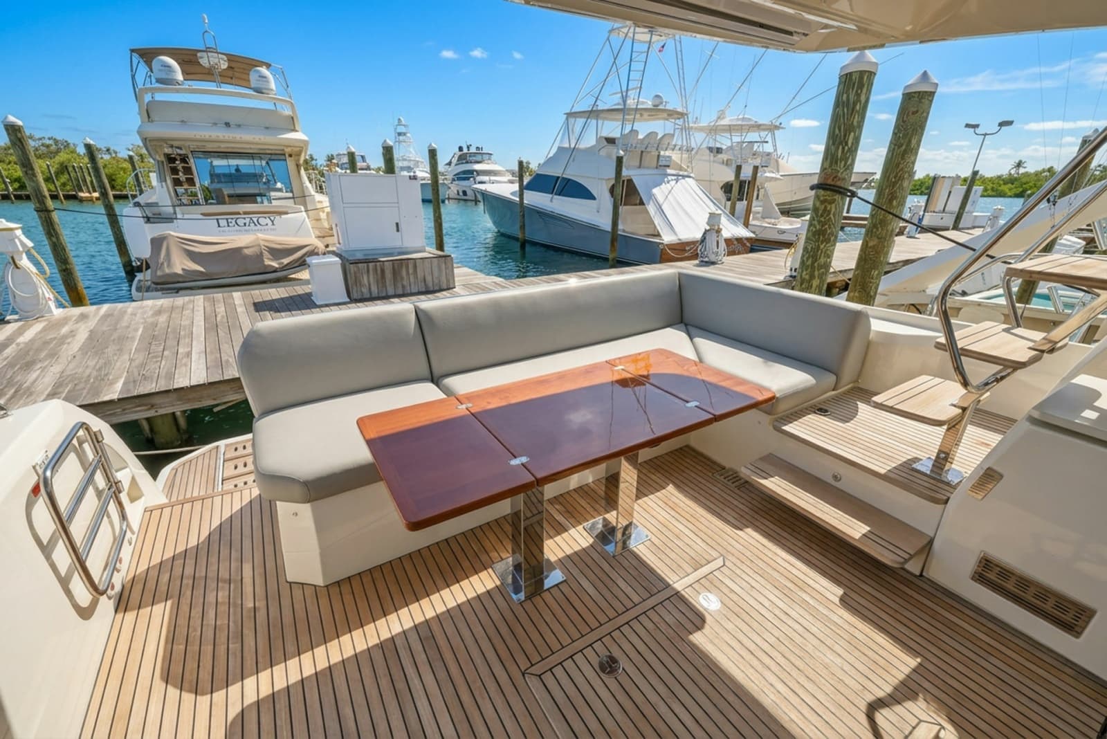 2023 Prestige 520 Fly - Photo 28