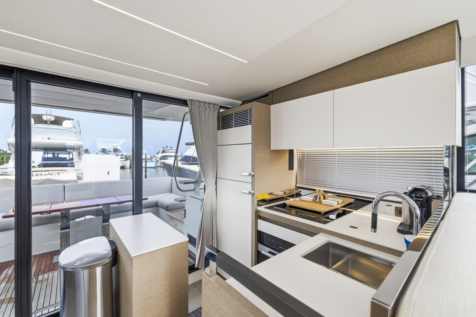 2023 Prestige 520 Fly - Photo 54