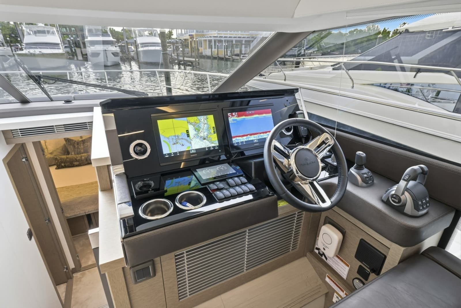 2023 Prestige 520 Fly - Photo 49