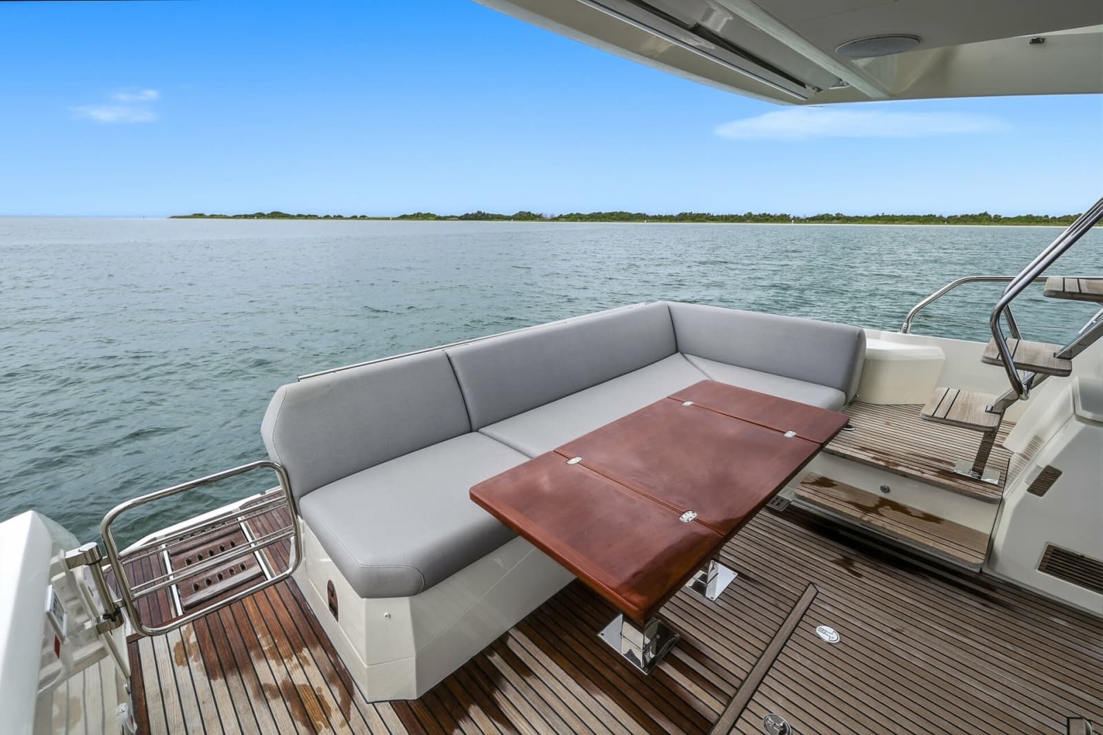 2023 Prestige 520 Fly - Photo 32